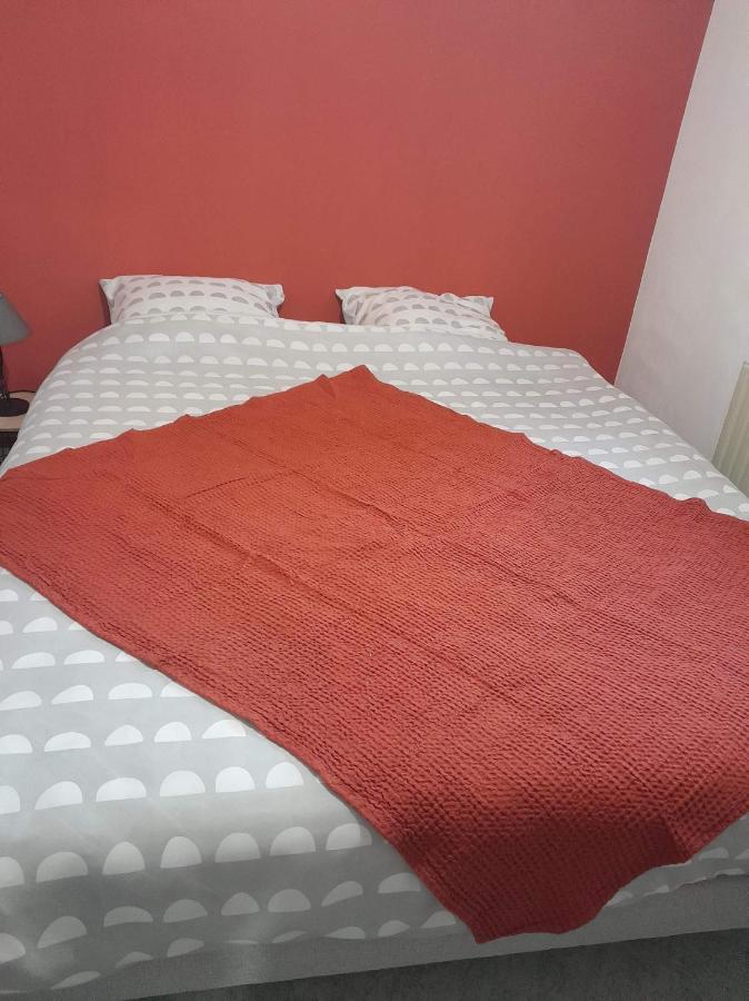 Chambre D'Hote Le Pin La Tour-du-Pin Ngoại thất bức ảnh